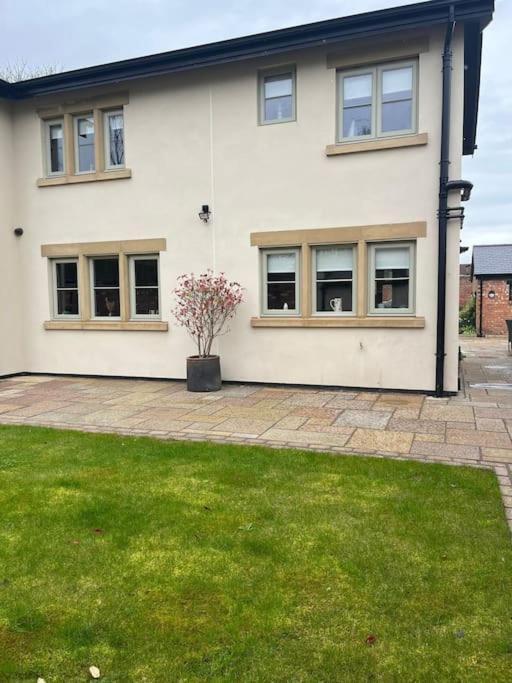 Holiday home Cosy Hideaway In Leafy Lytham Lytham St Annes