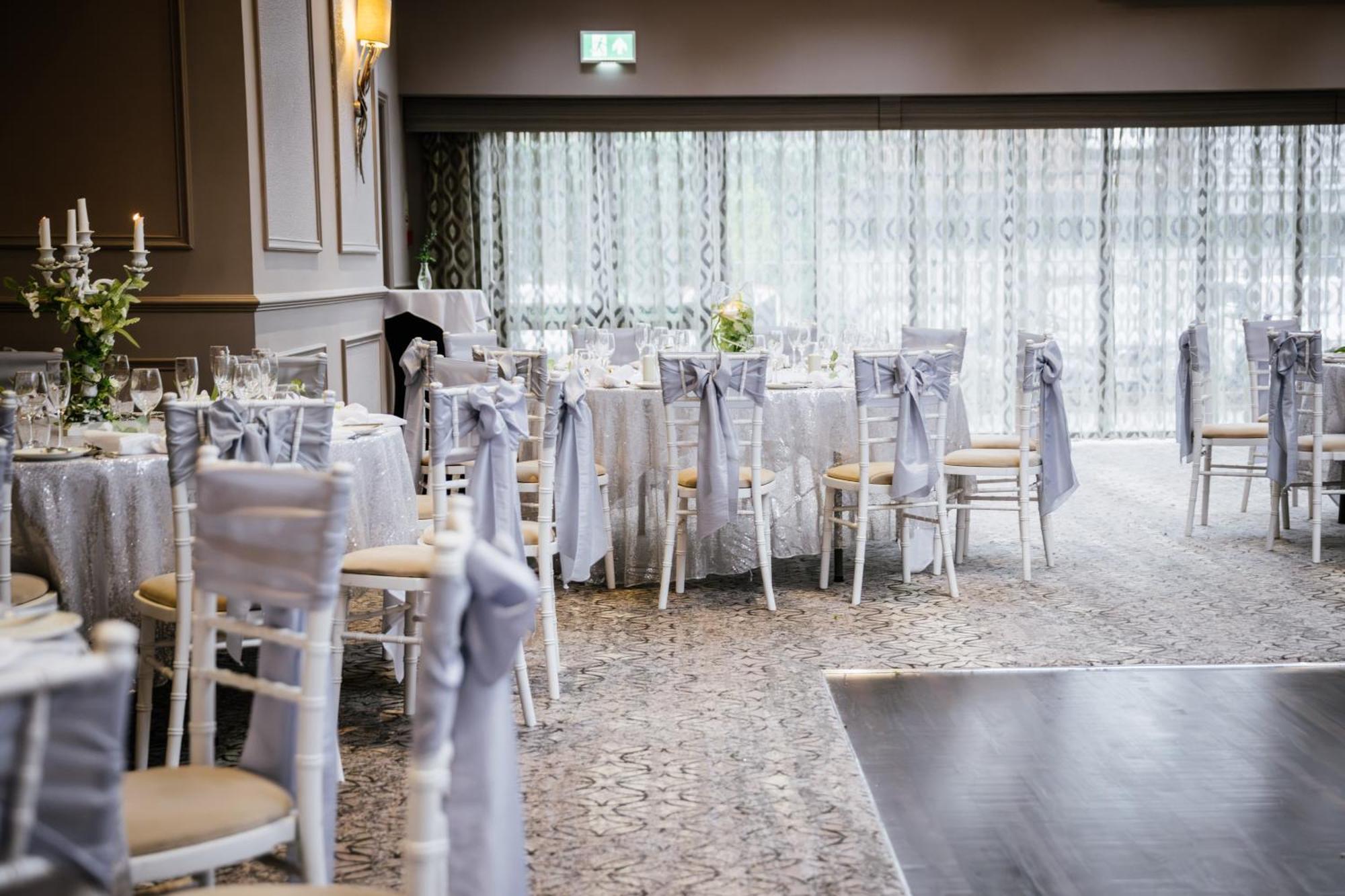 Clifton Arms Hotel