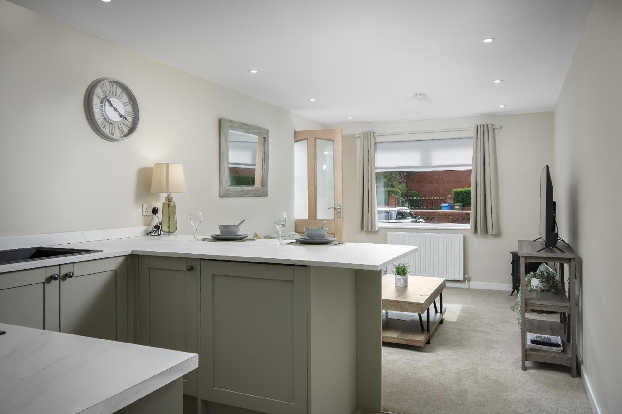 Apartment Mode - The Old School House