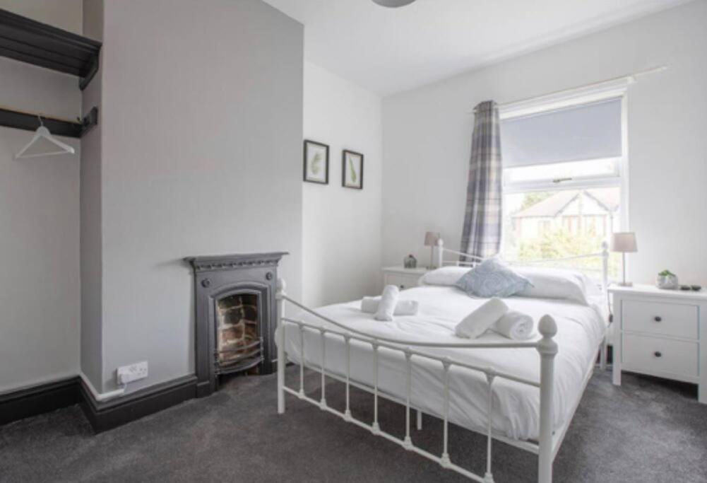 Spacious Town House Holiday home *