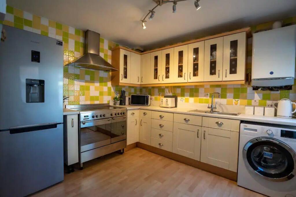 Holiday home Spacious Town House Lytham St Annes