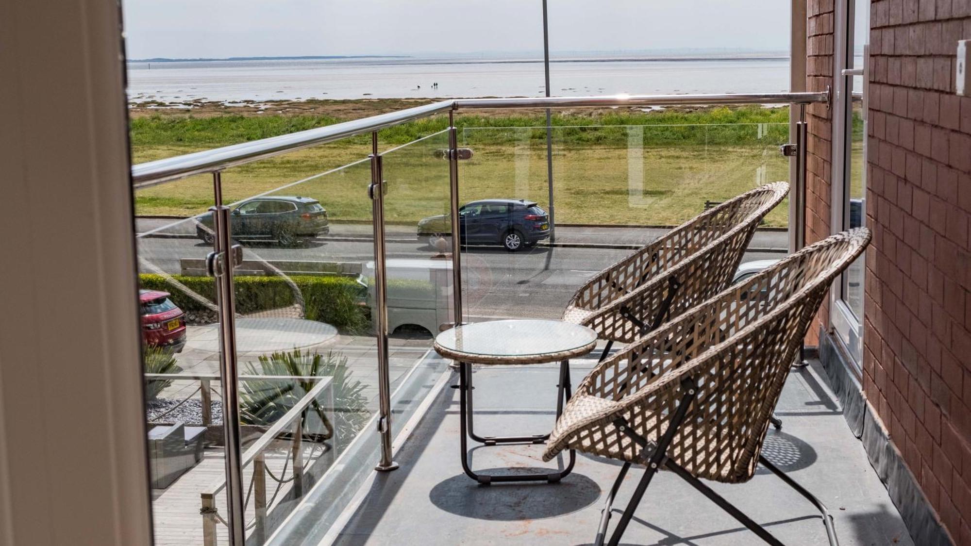 Apartment St Annes