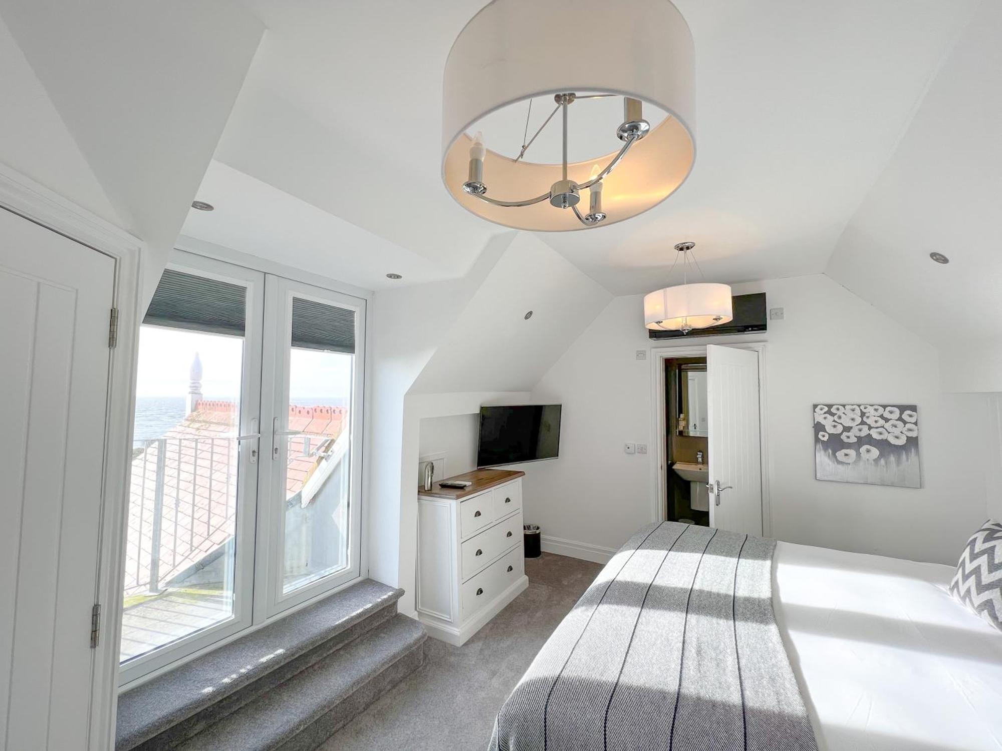 St Annes Apartment *