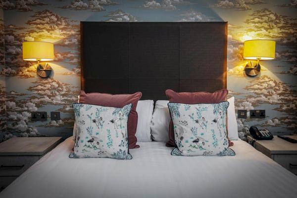 Hotel Glendower Bw Signature Collection 3*