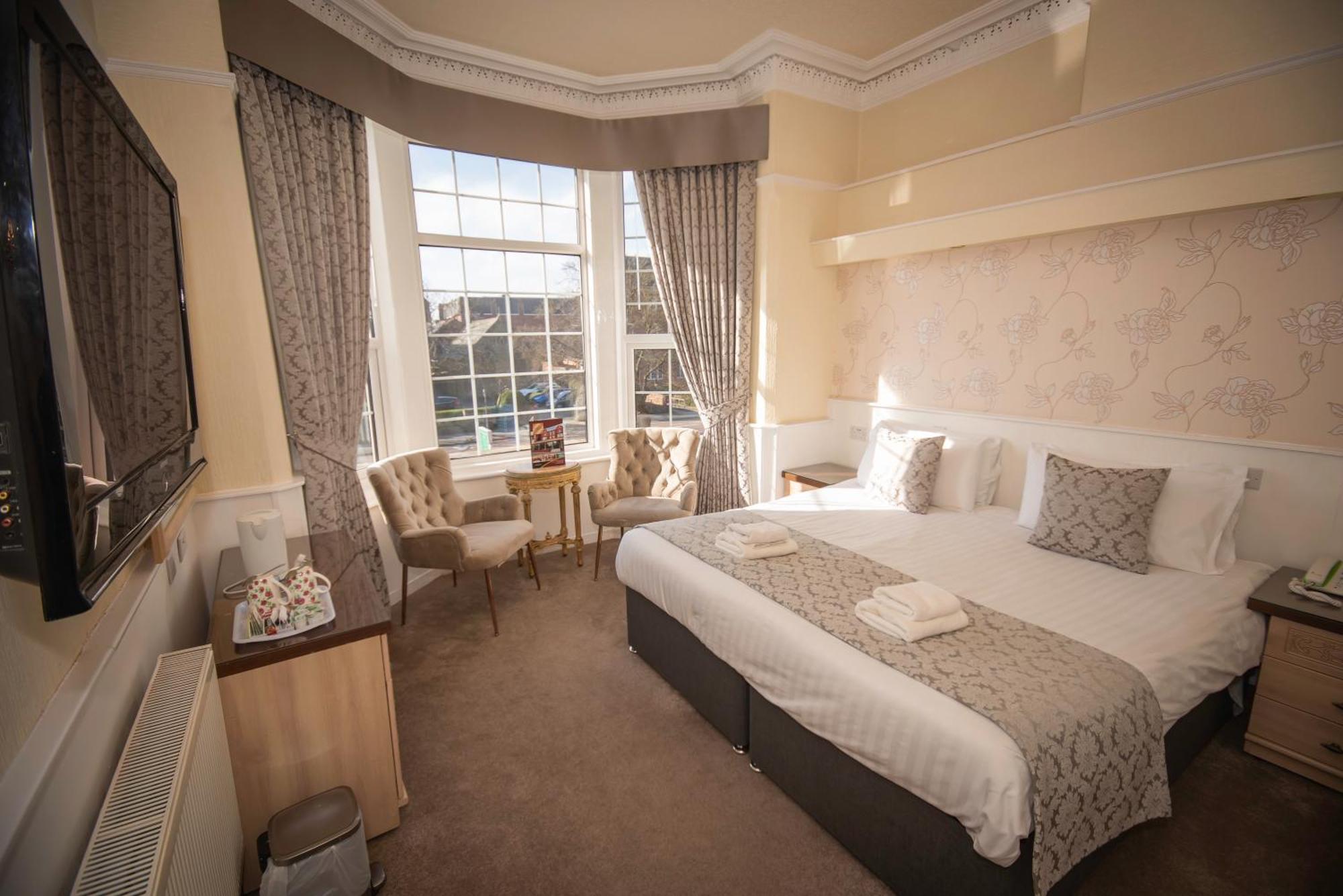 Clifton Park - Exclusive To Adults Hotel 3*