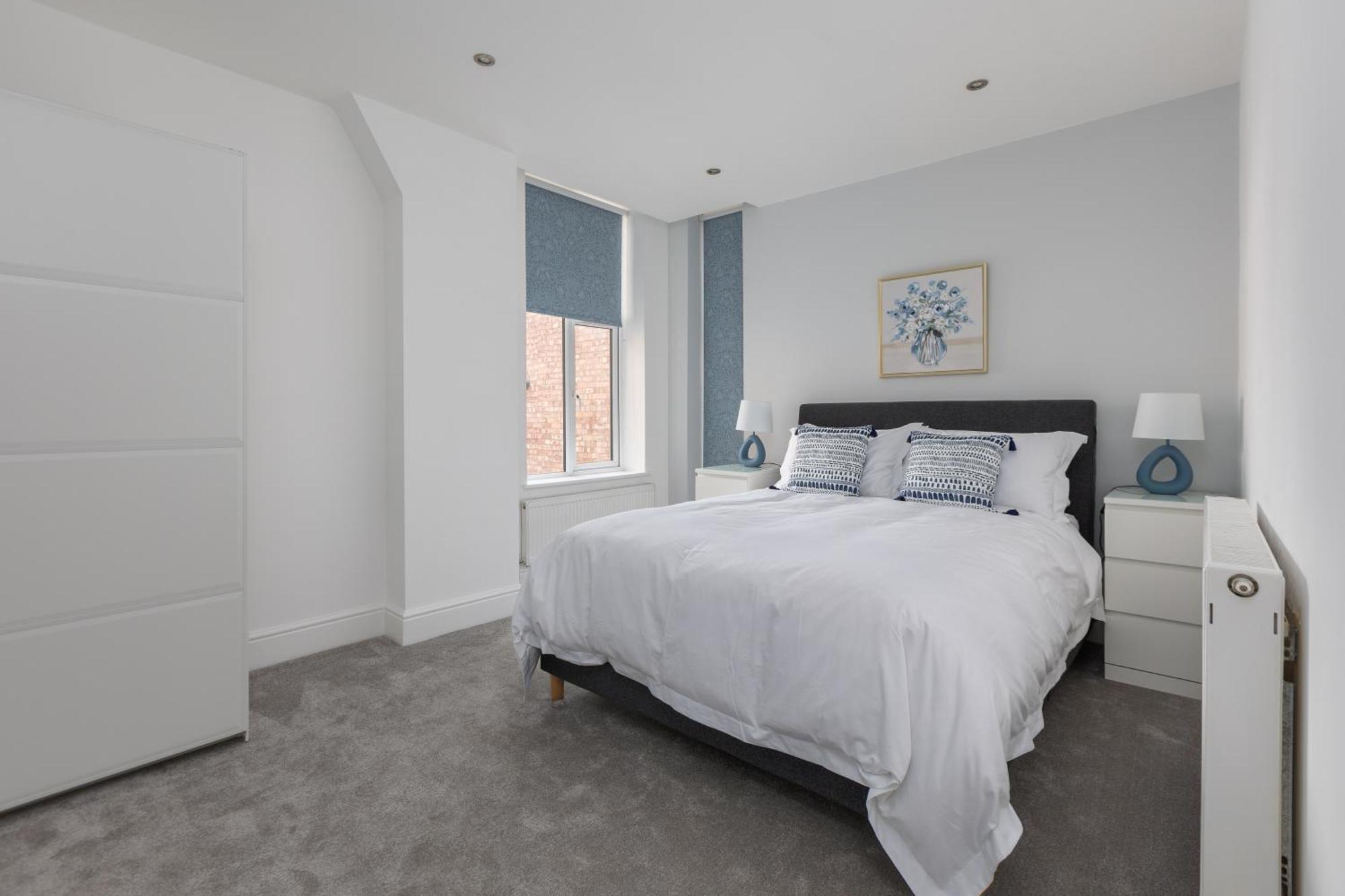 Apartment Charles Alexander Short -