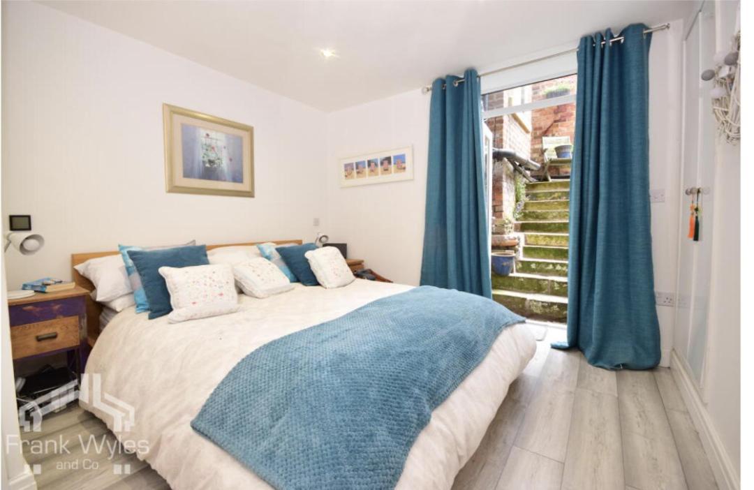Apartment The Basement Lytham St Annes