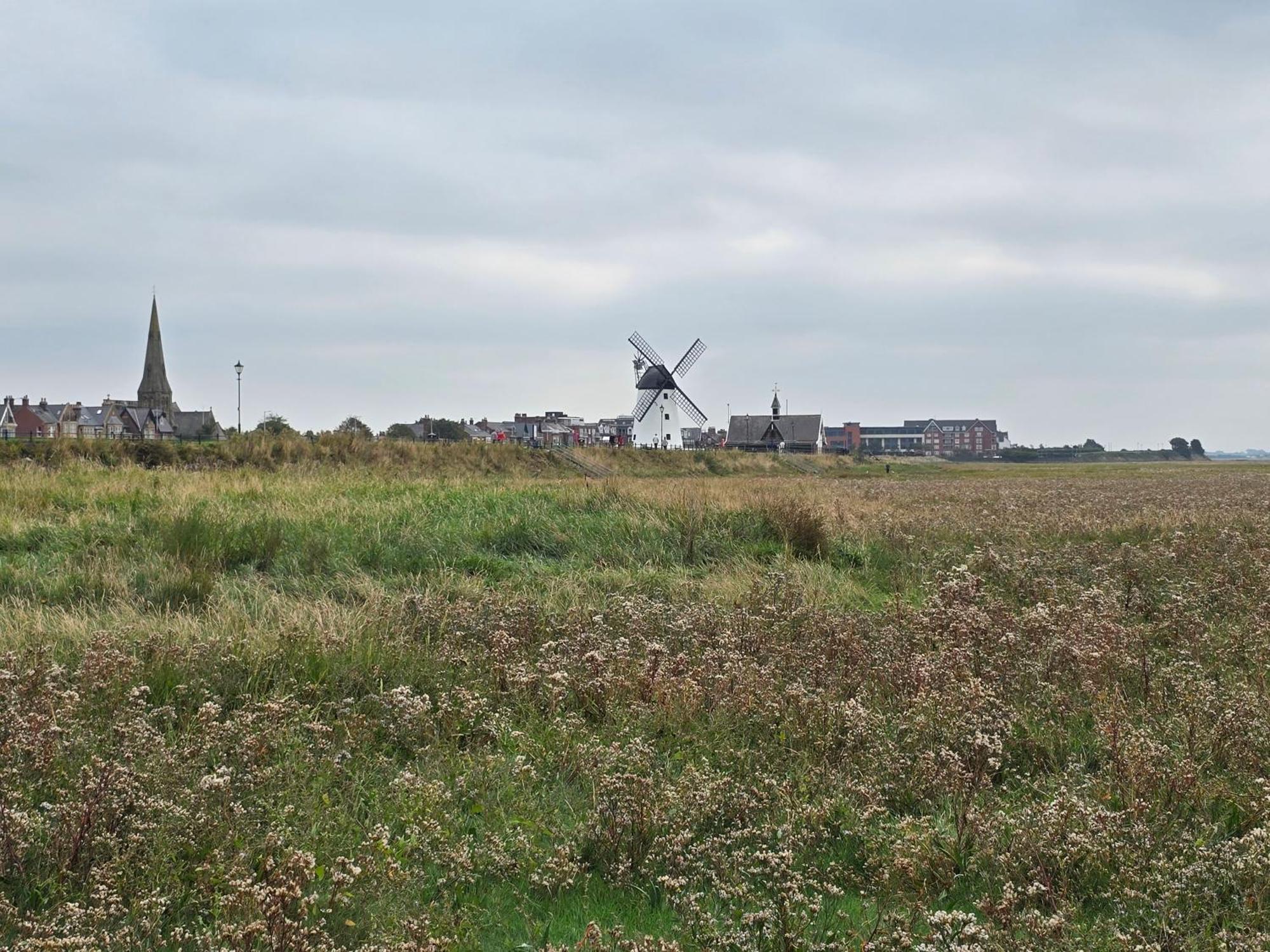 Windmill House Lytham * Lytham St Annes