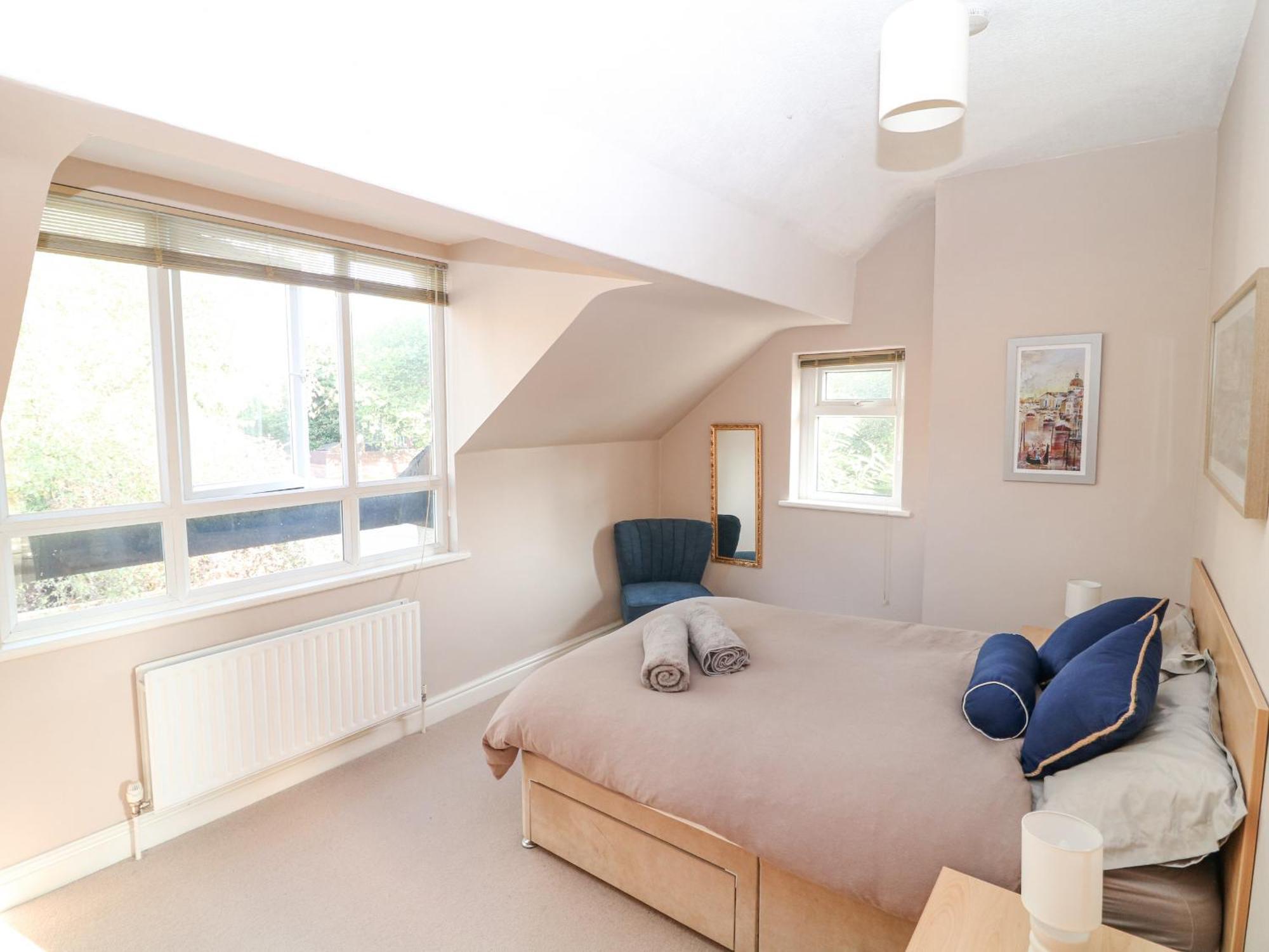 6d Clifton Drive Holiday home *