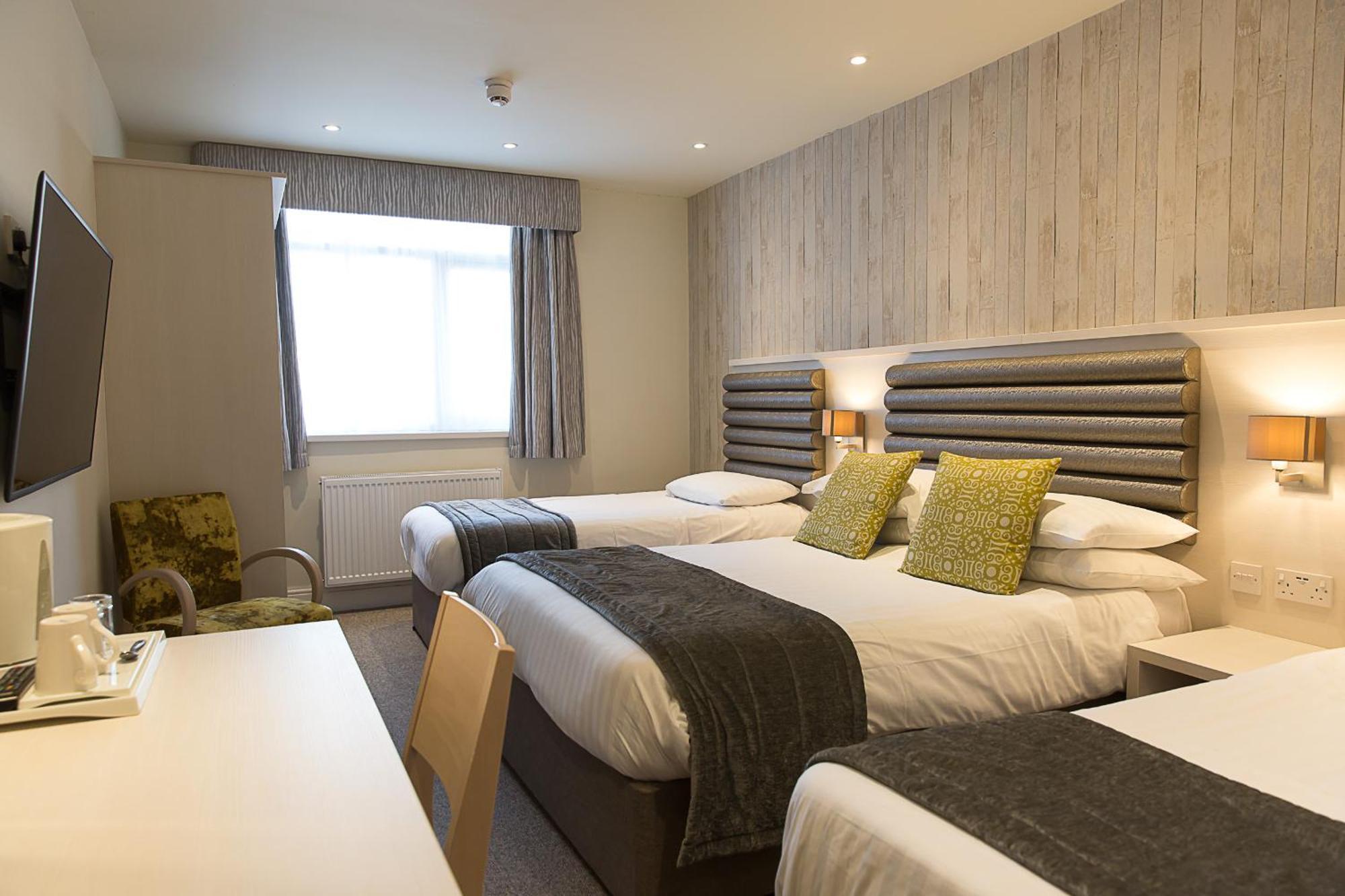 St Ives 3*