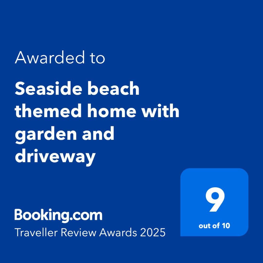 Seaside Themed With Garden And Driveway Holiday home Lytham St Annes