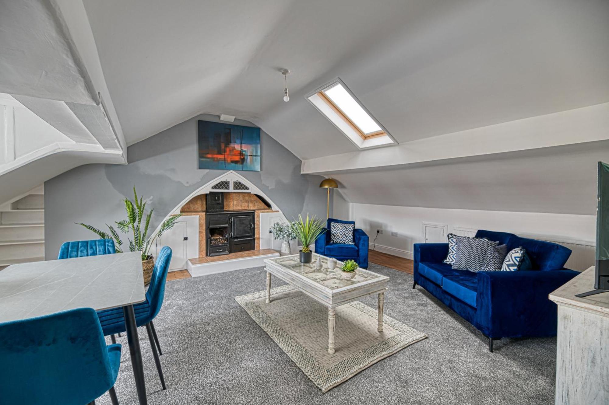 Apartment Glendale House By Guestz *