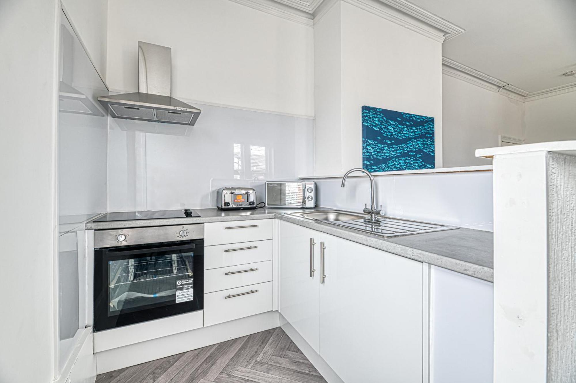 Glendale House By Guestz Apartment Lytham St Annes