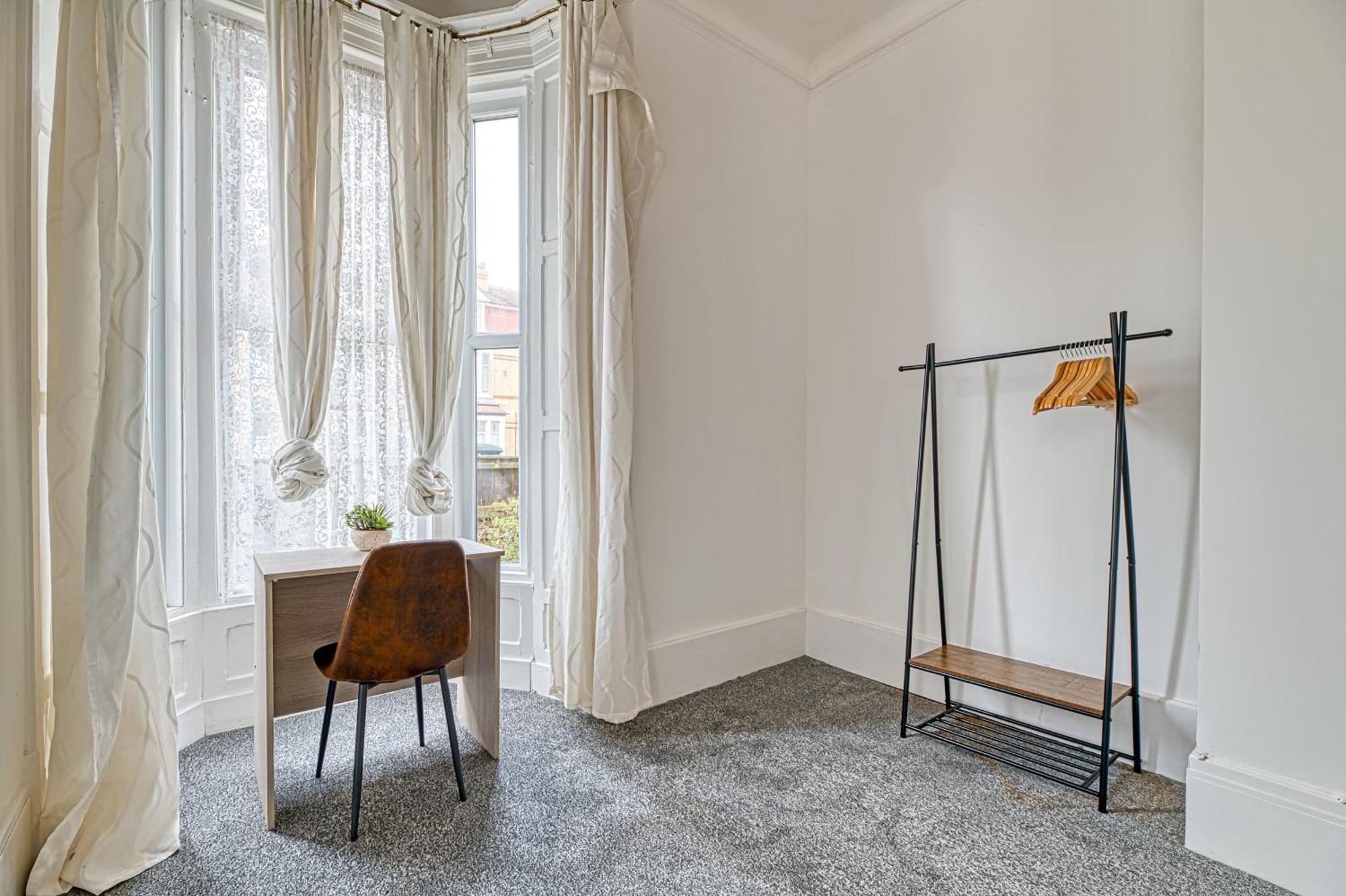Glendale House By Guestz * Lytham St Annes