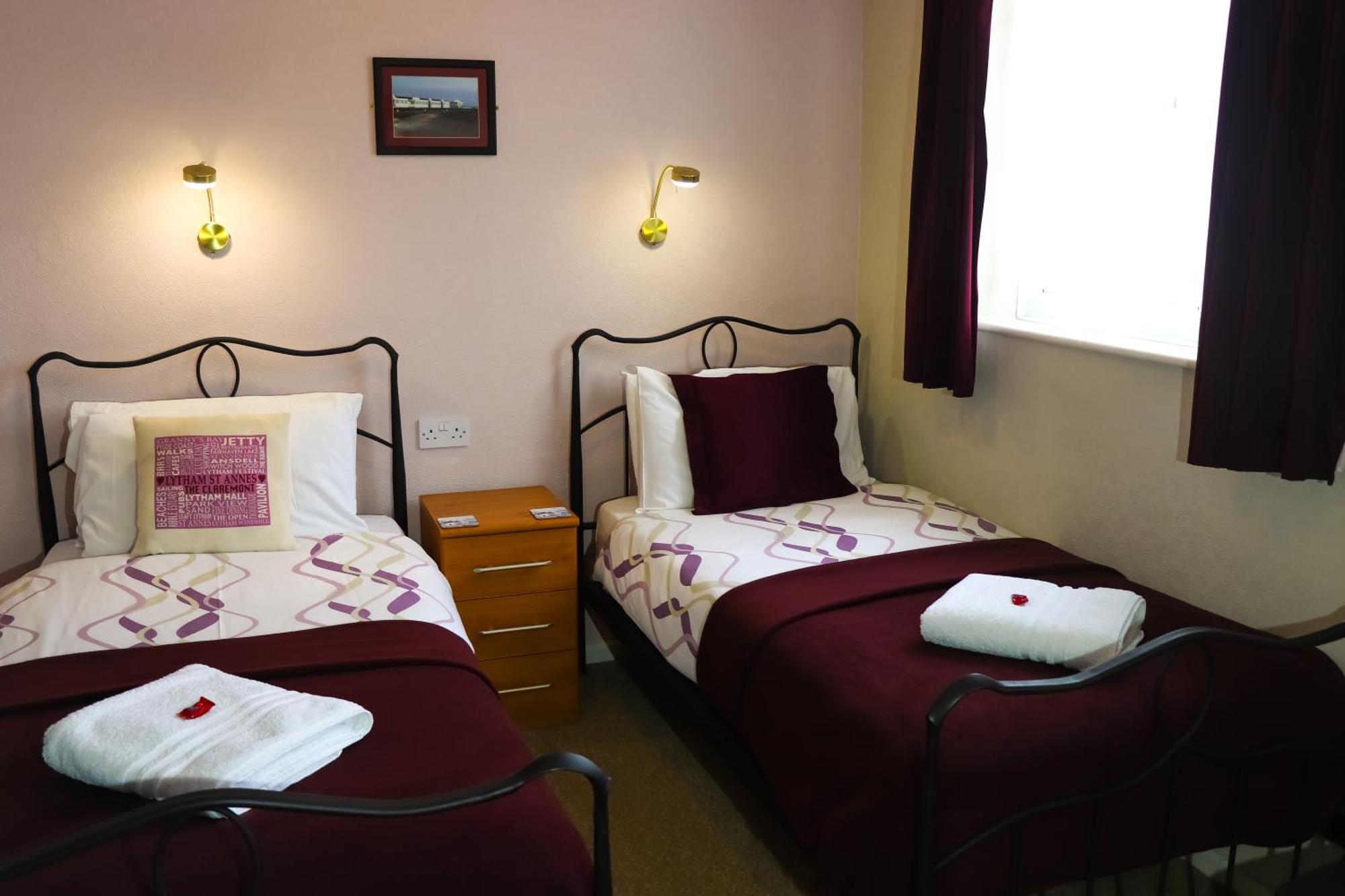 Guest house The Claremont
