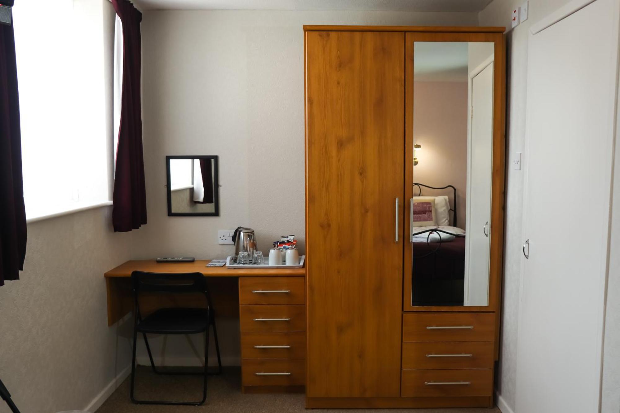 The Claremont Guest house Lytham St Annes