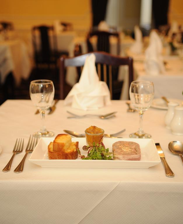 Bedford 3* Lytham St Annes
