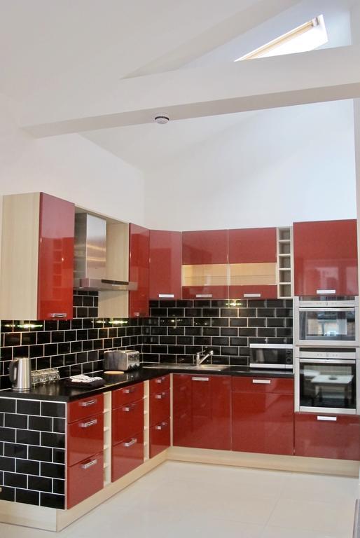 Duckworth Building Apartment *