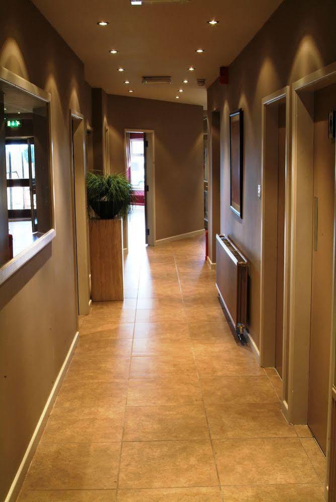 Mode St Annes Bed & Breakfast