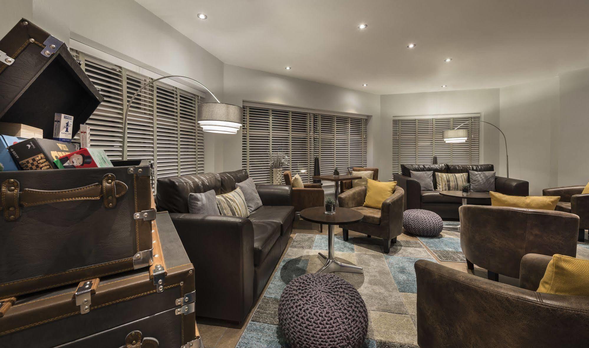 Mode St Annes Bed & Breakfast 4*