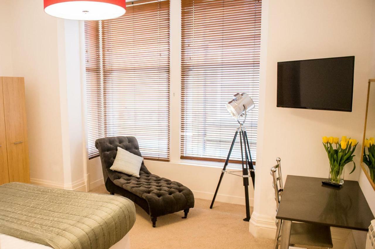 Howarth House Aparthotel 4*