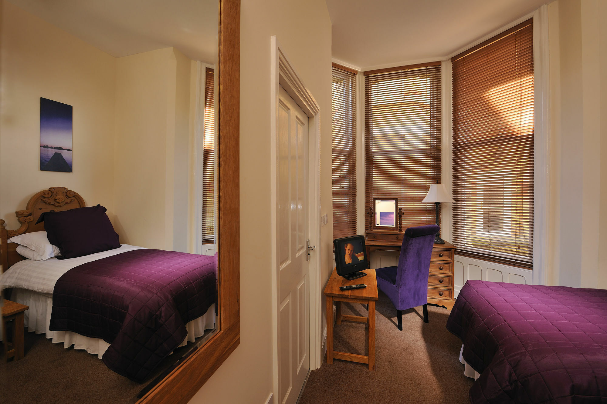 Howarth House 4*