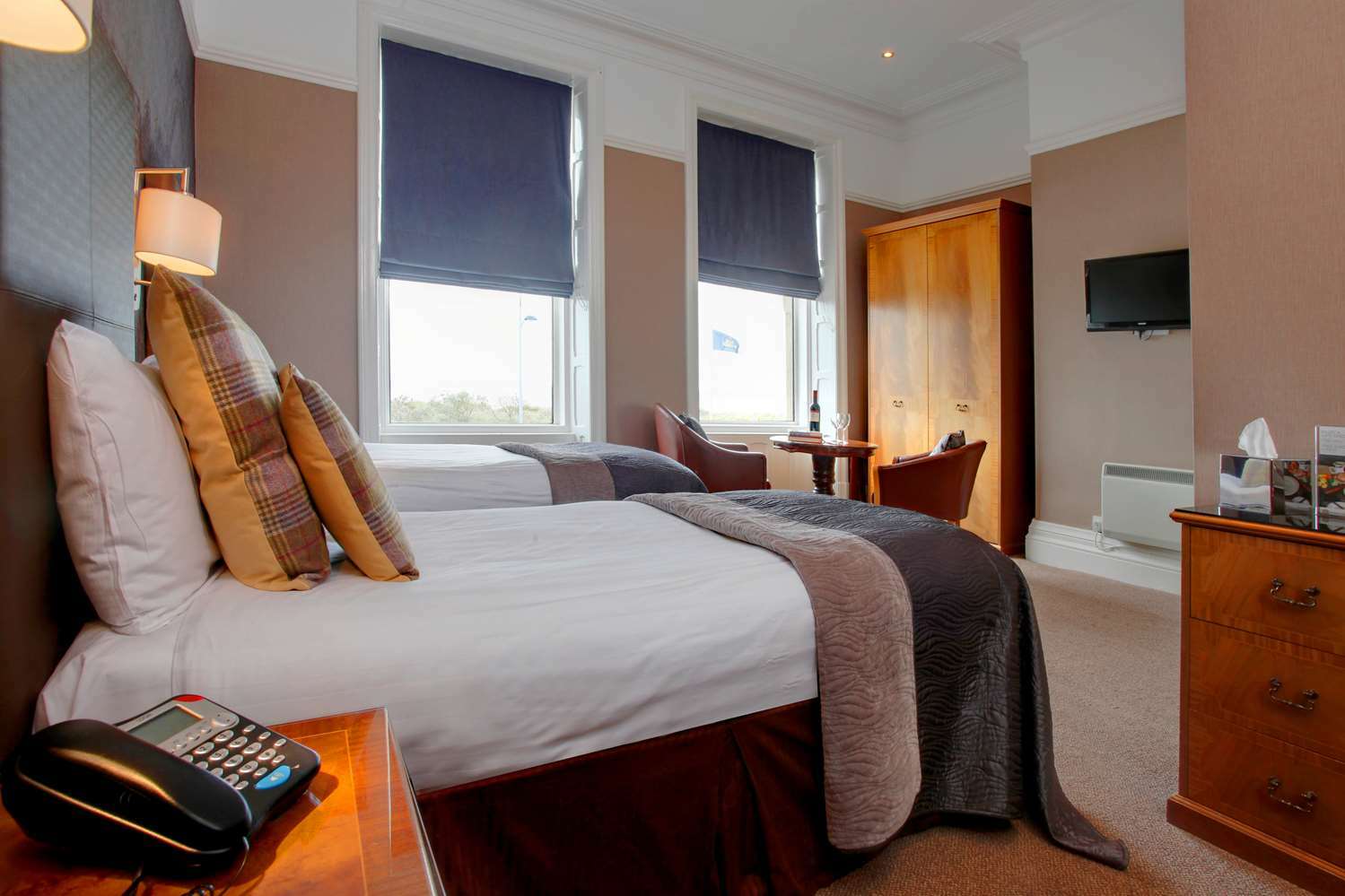 Hotel Glendower Bw Signature Collection Lytham St Annes