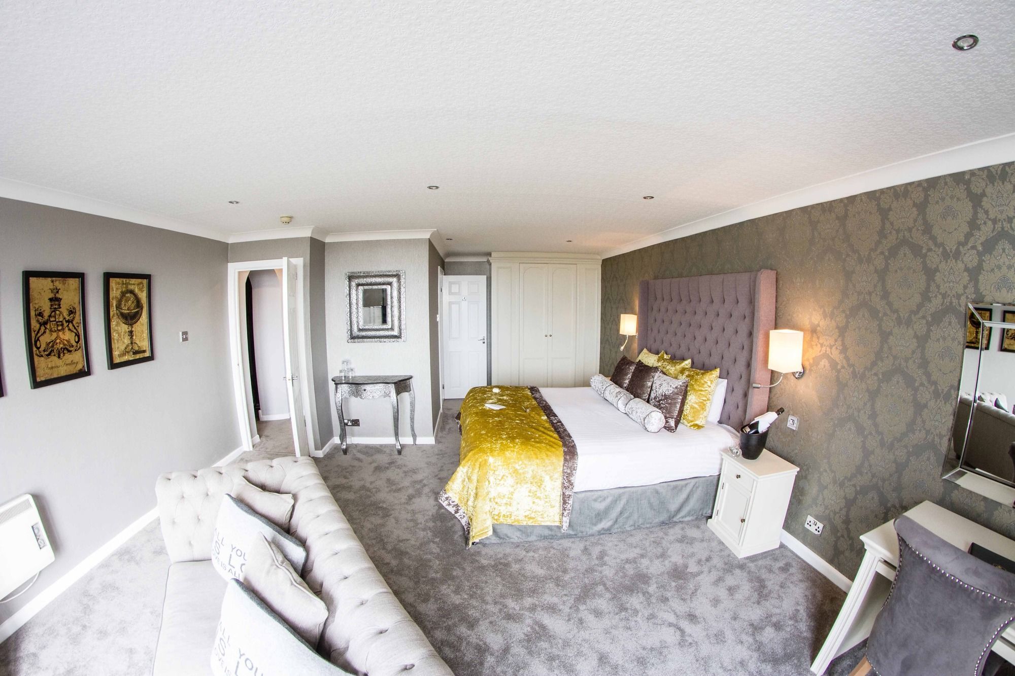 Glendower Hotel, Bw Signature Collection Hotel