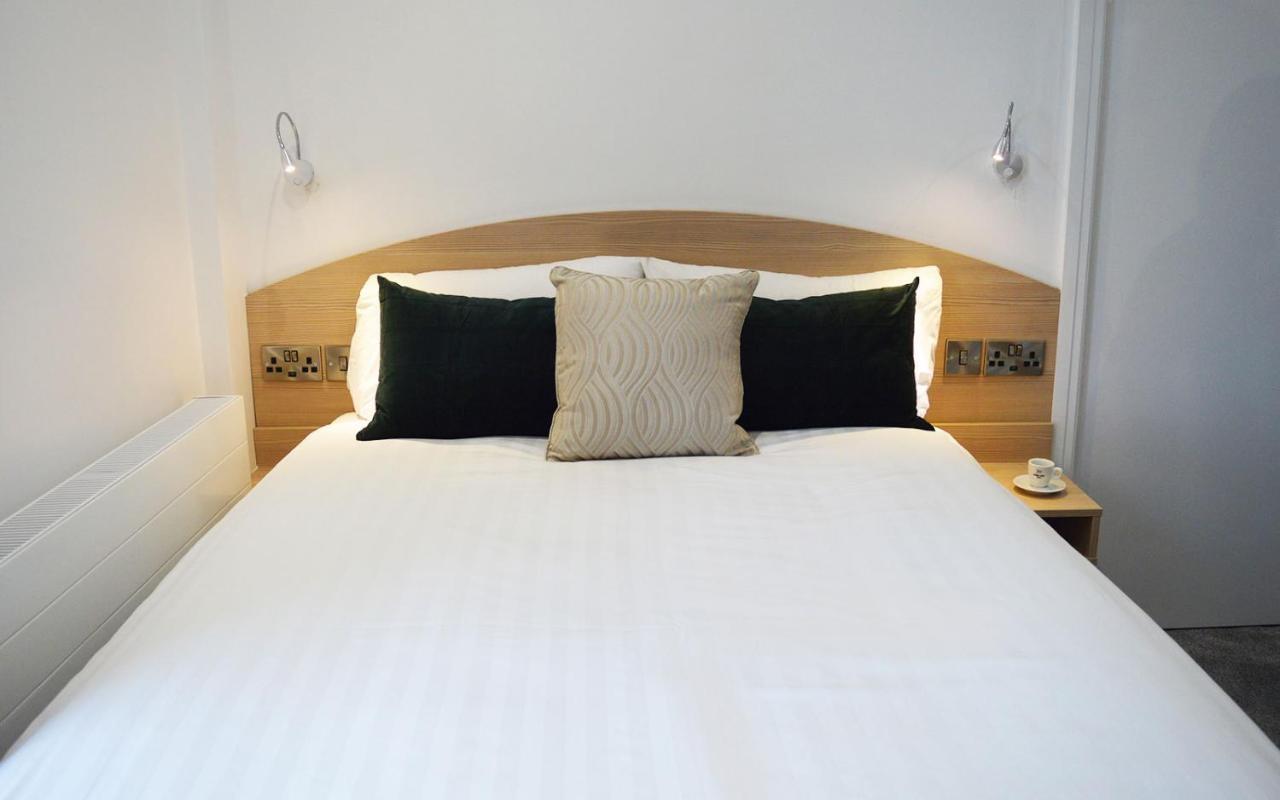 The Carlton 3* Lytham St Annes