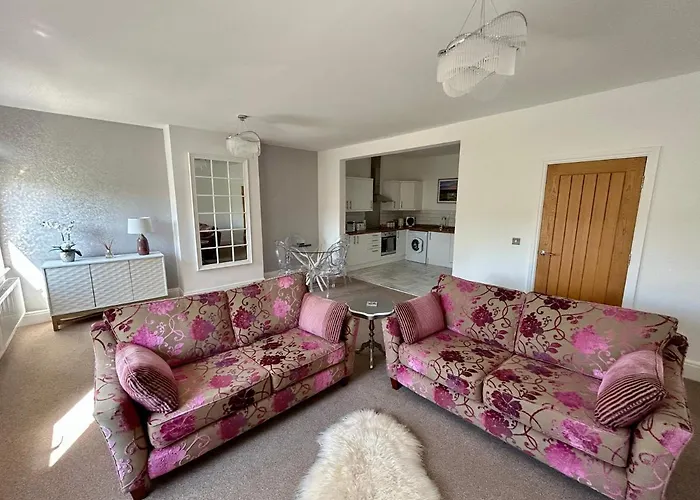 Apartment 33 Lytham