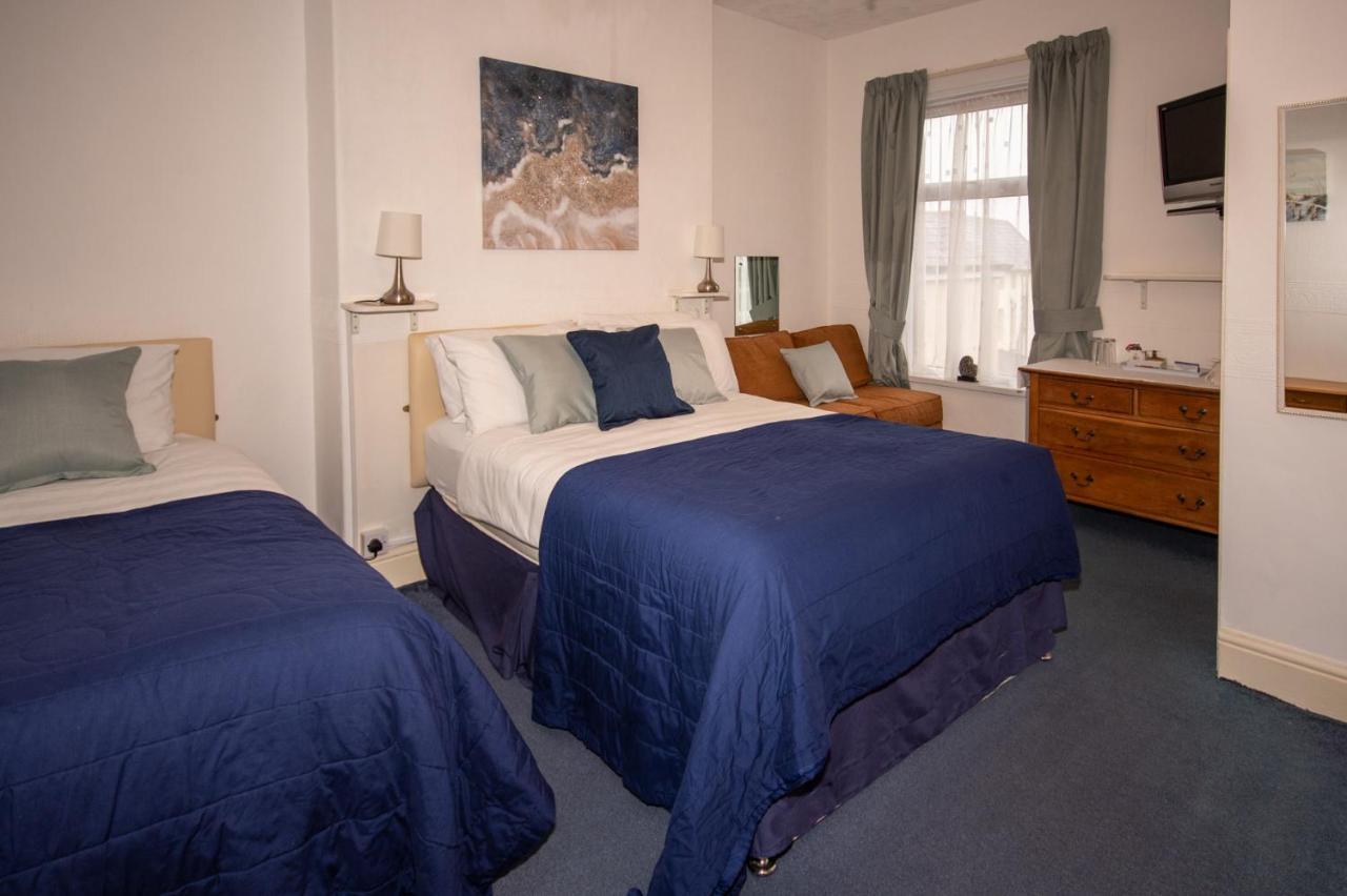 Guest house The Sea Croft Bed Breakfast & Bar Lytham St Annes