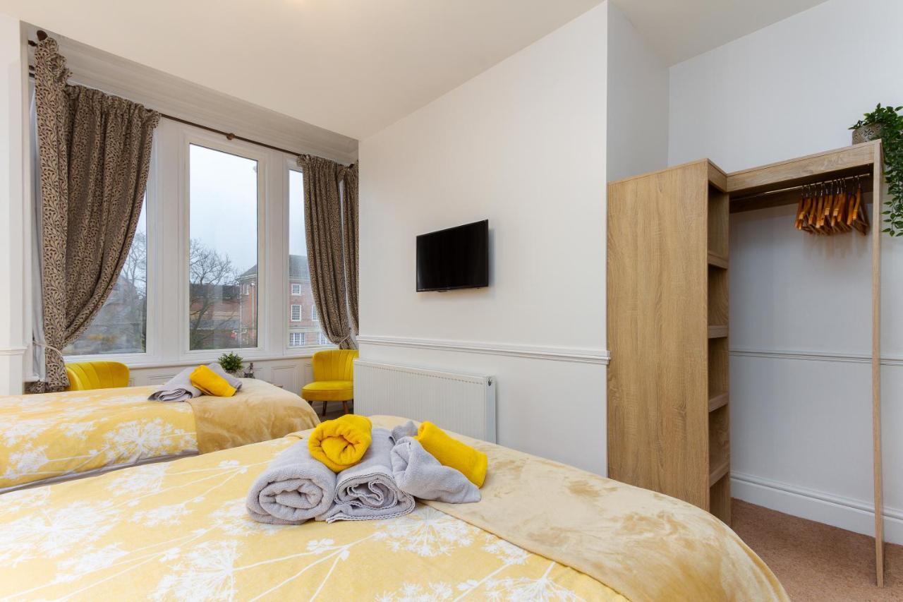 The Hollingworth Bed & Breakfast