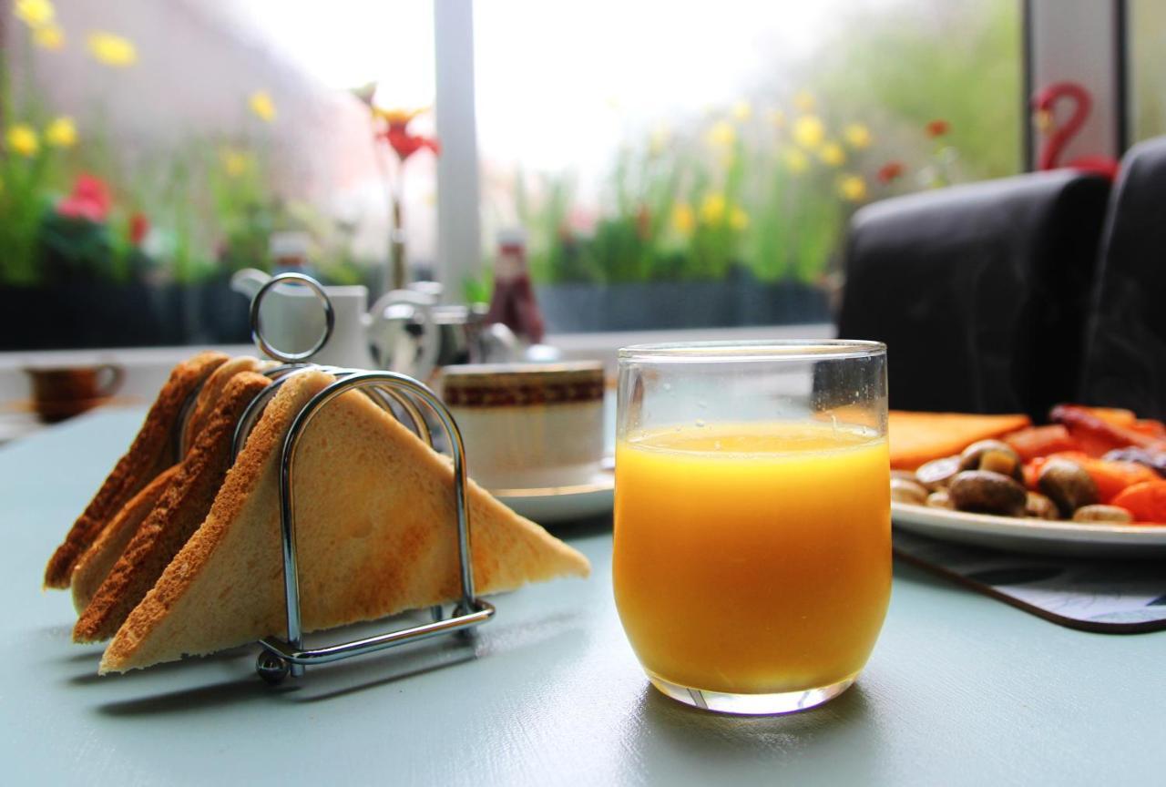 The Hollingworth Bed & Breakfast