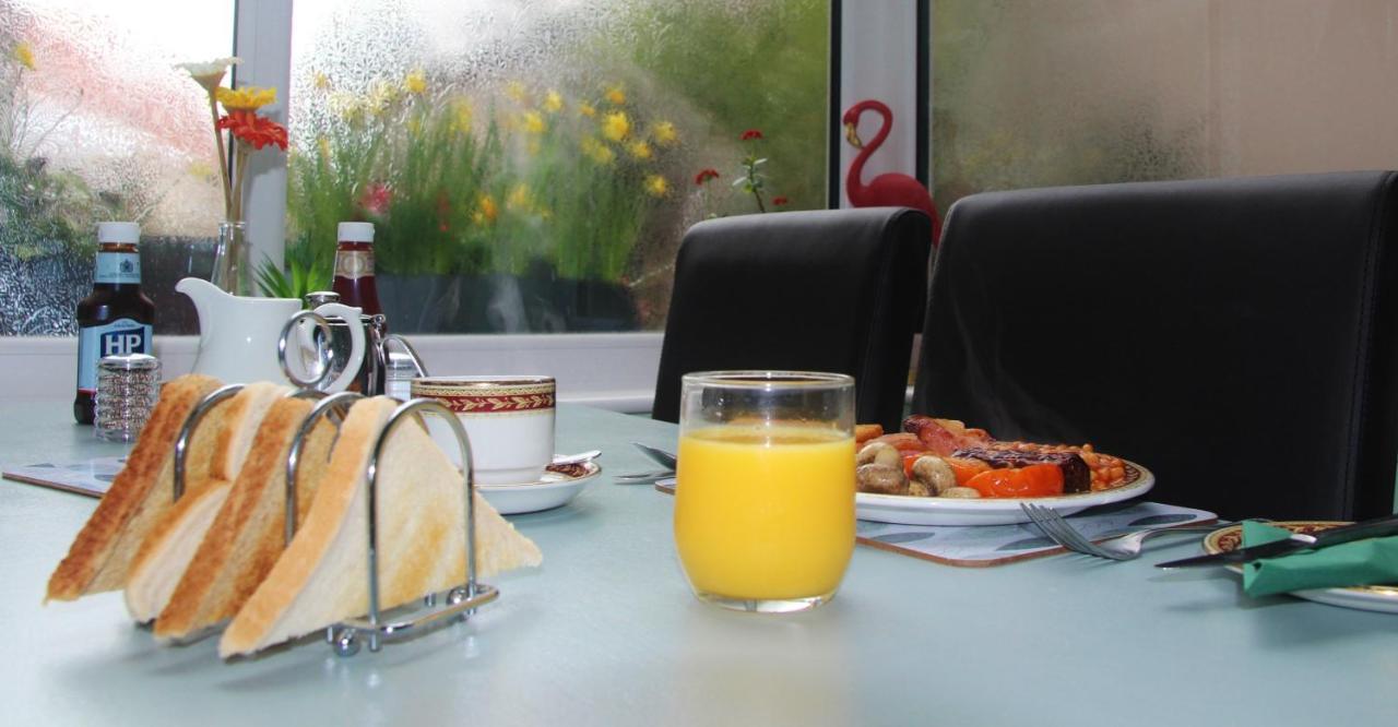 The Hollingworth Bed & Breakfast 4*