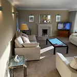 \'Sounion\' - Fabulous, Spacious Modern House With Large Private Garden In Leafy Lytham