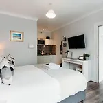 Sweet Suites Lytham