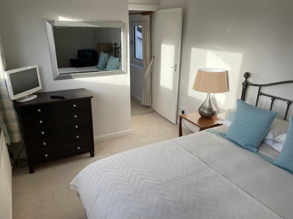 Holiday home 'sounion' - Fabulous, Spacious Modern House With Large Private Garden In Leafy Lytham Lytham St Annes