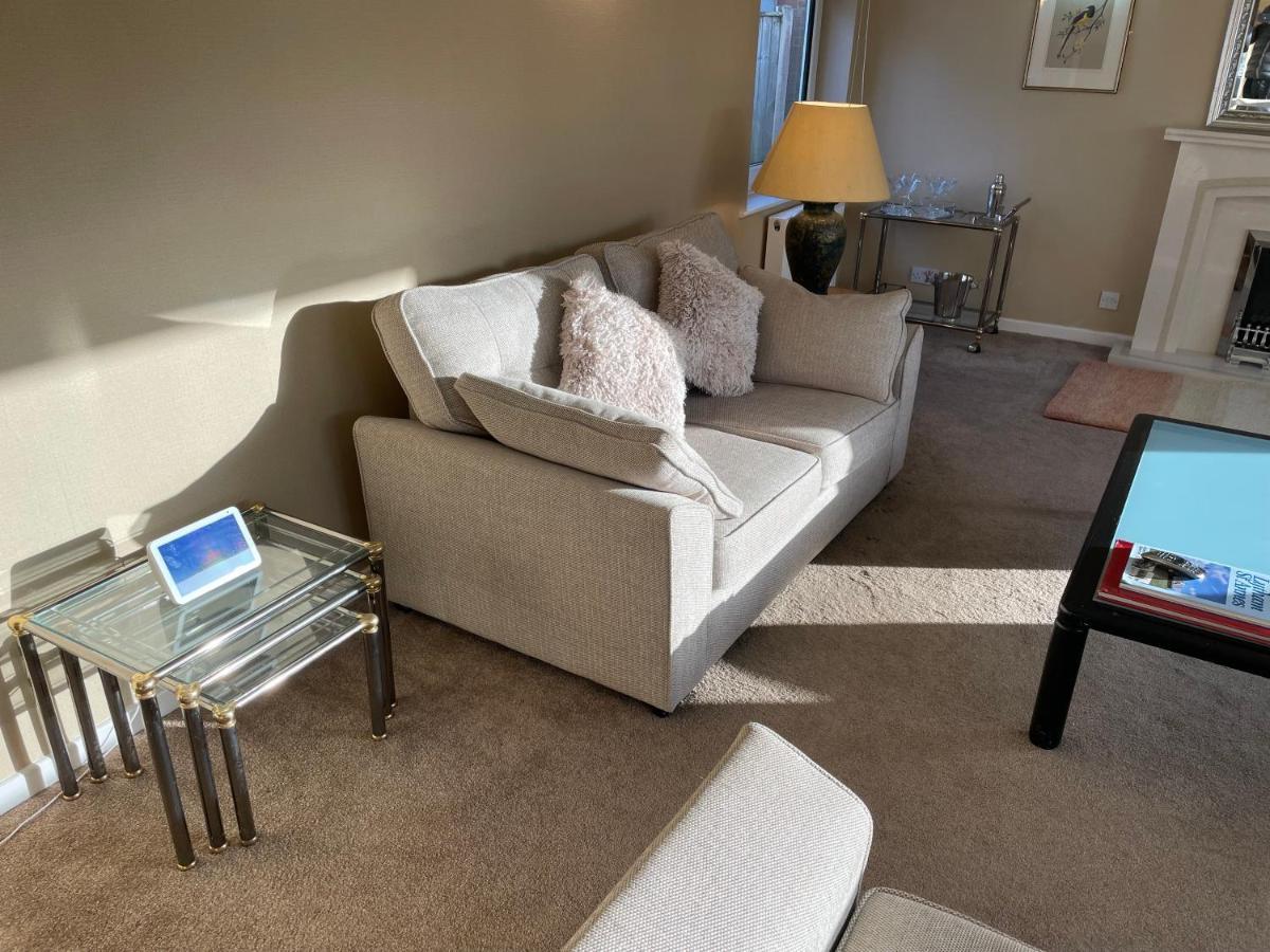 Holiday home 'sounion' - Fabulous, Spacious Modern House With Large Private Garden In Leafy Lytham Lytham St Annes