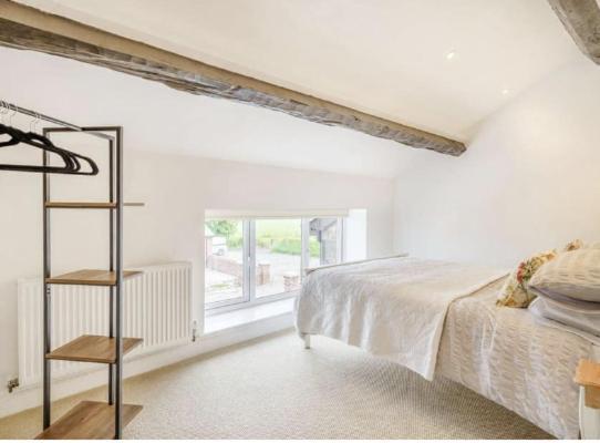 The At Ivy Farm By Charles Alexander Short Holiday home Lytham St Annes