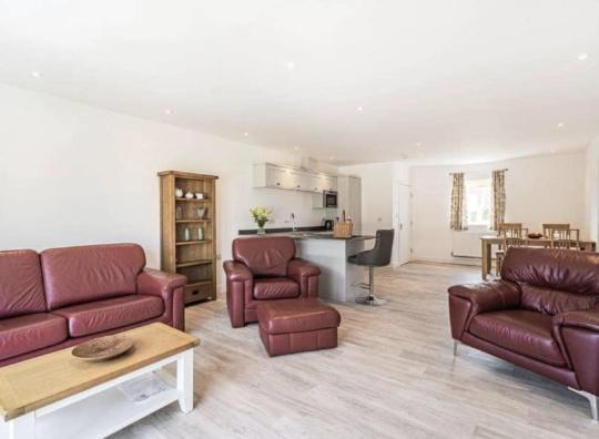 The At Ivy Farm By Charles Alexander Short Holiday home