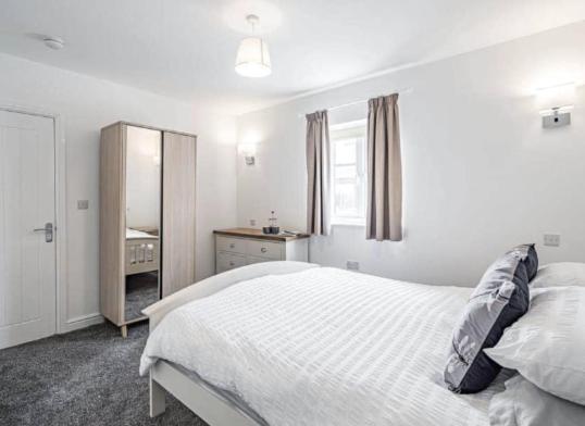 The At Ivy Farm By Charles Alexander Short Holiday home Lytham St Annes