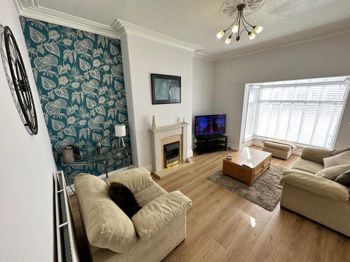 Spacious One Bedroom In Location Apartment Lytham St Annes