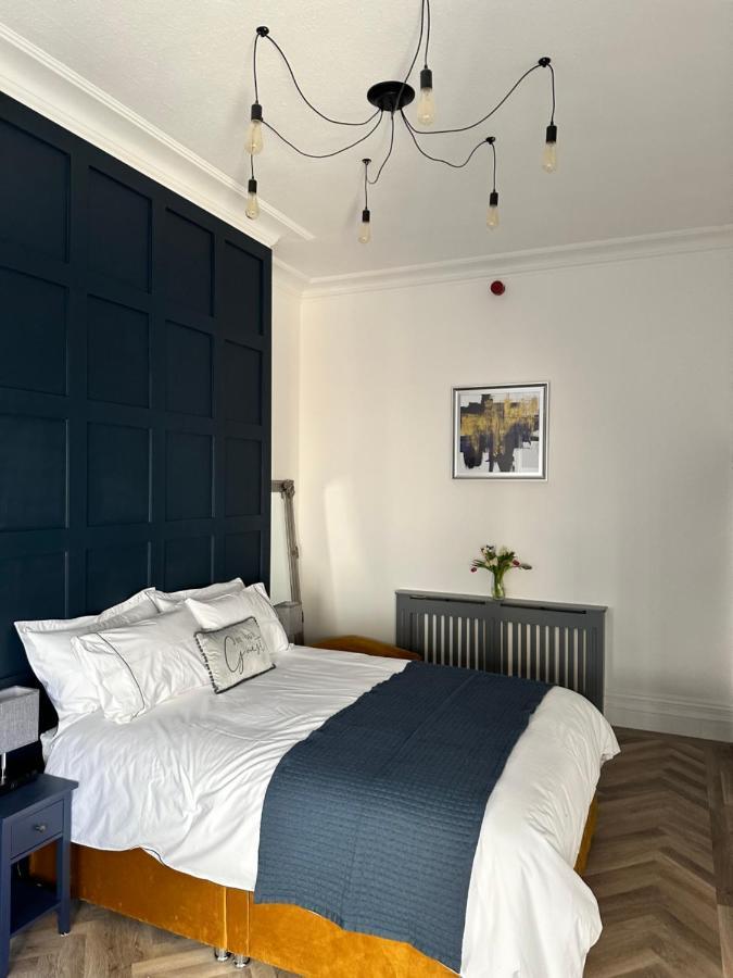 Apartment No 3 ,luxury 2 Bed 1st Floor With Free Parking,lytham St Annes *