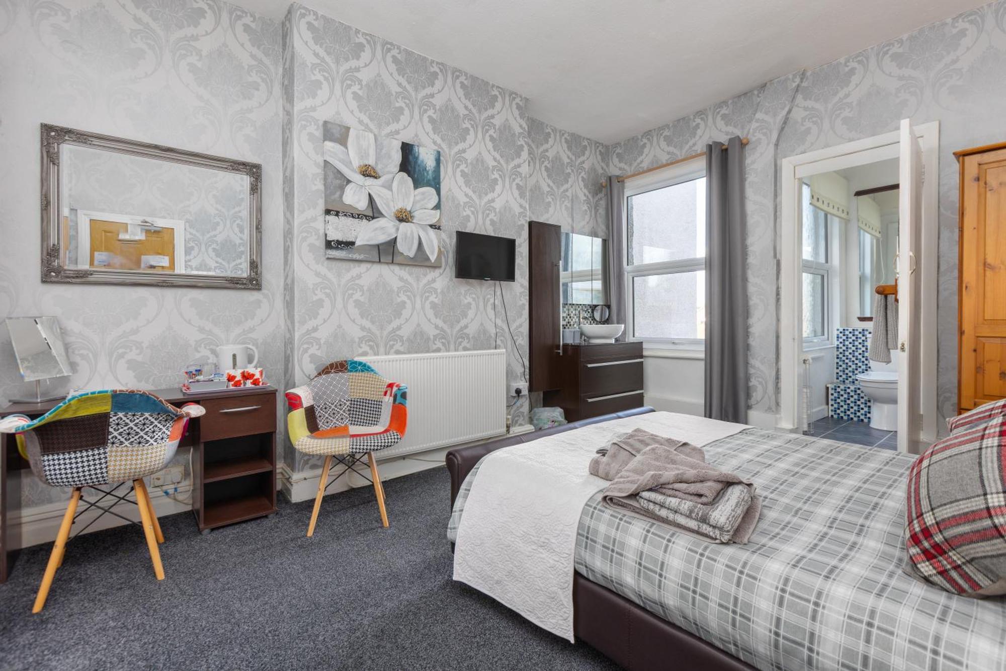 The Fairmile Bed & Breakfast