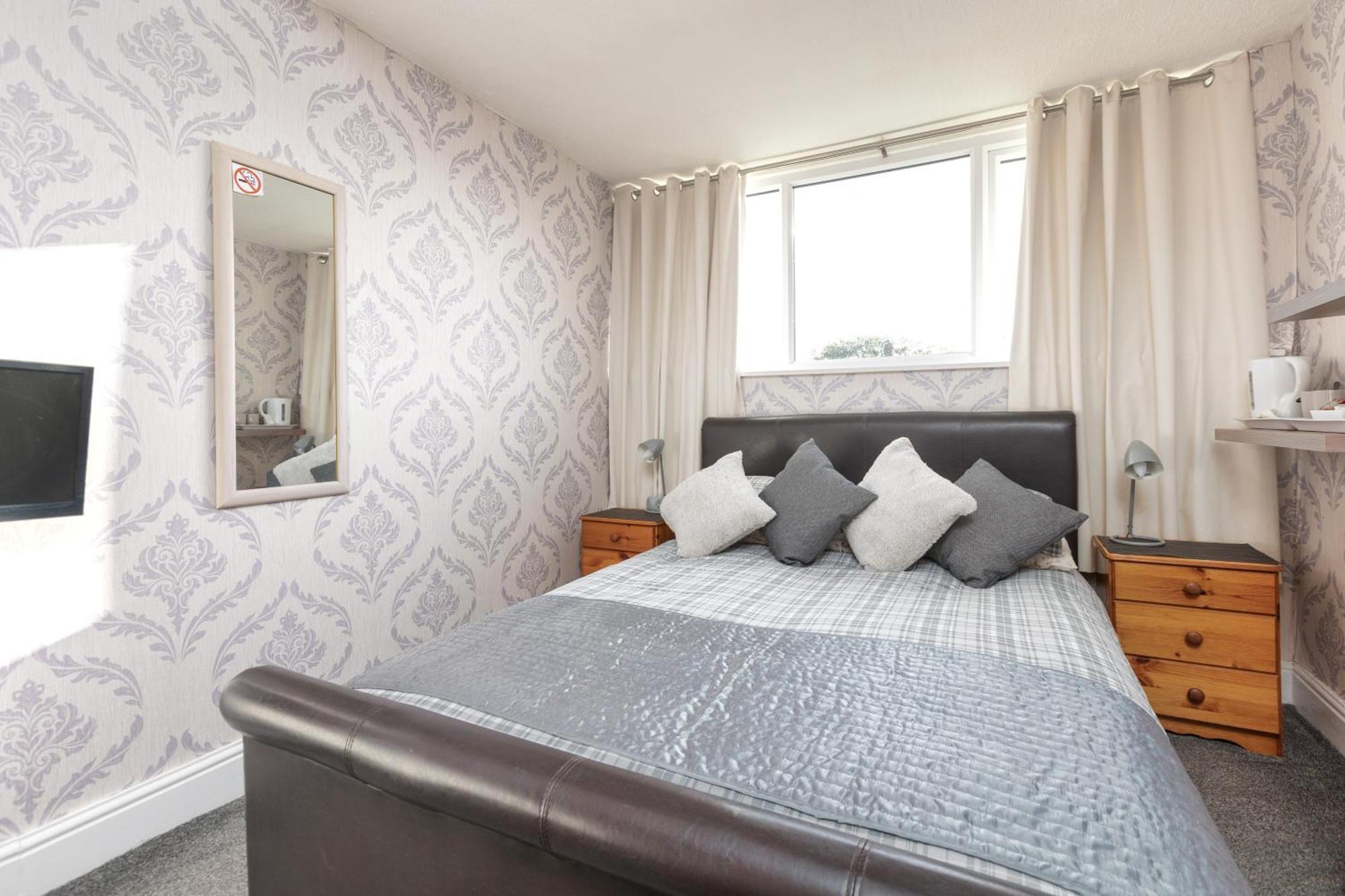The Fairmile Bed & Breakfast