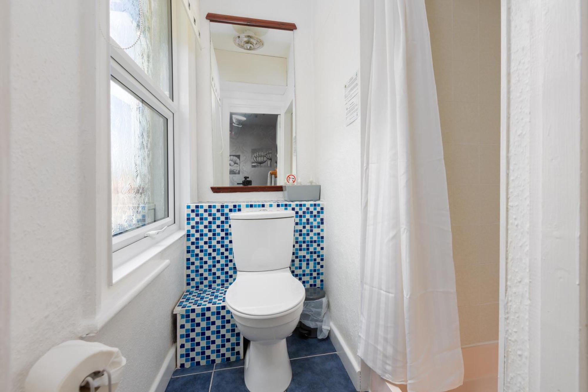 The Fairmile Bed & Breakfast 3*