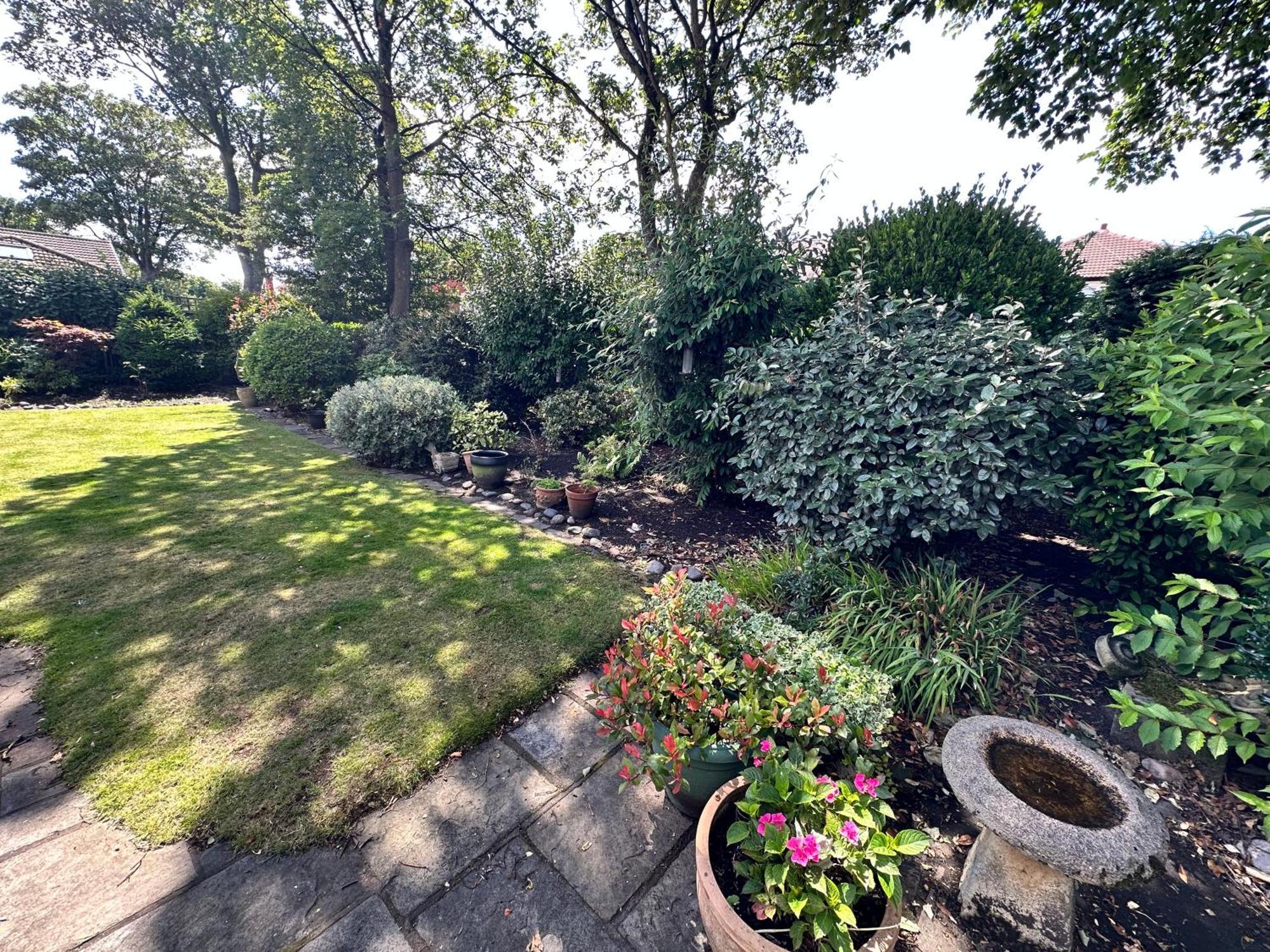 Holiday home 'sounion' - Fabulous, Spacious Modern House With Large Private Garden In Leafy Lytham *