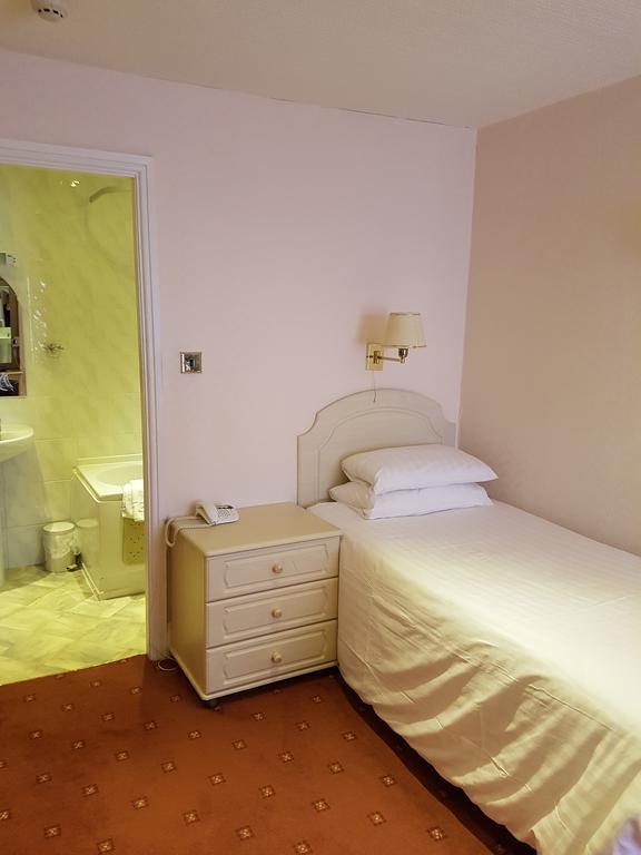 The Chadwick Hotel