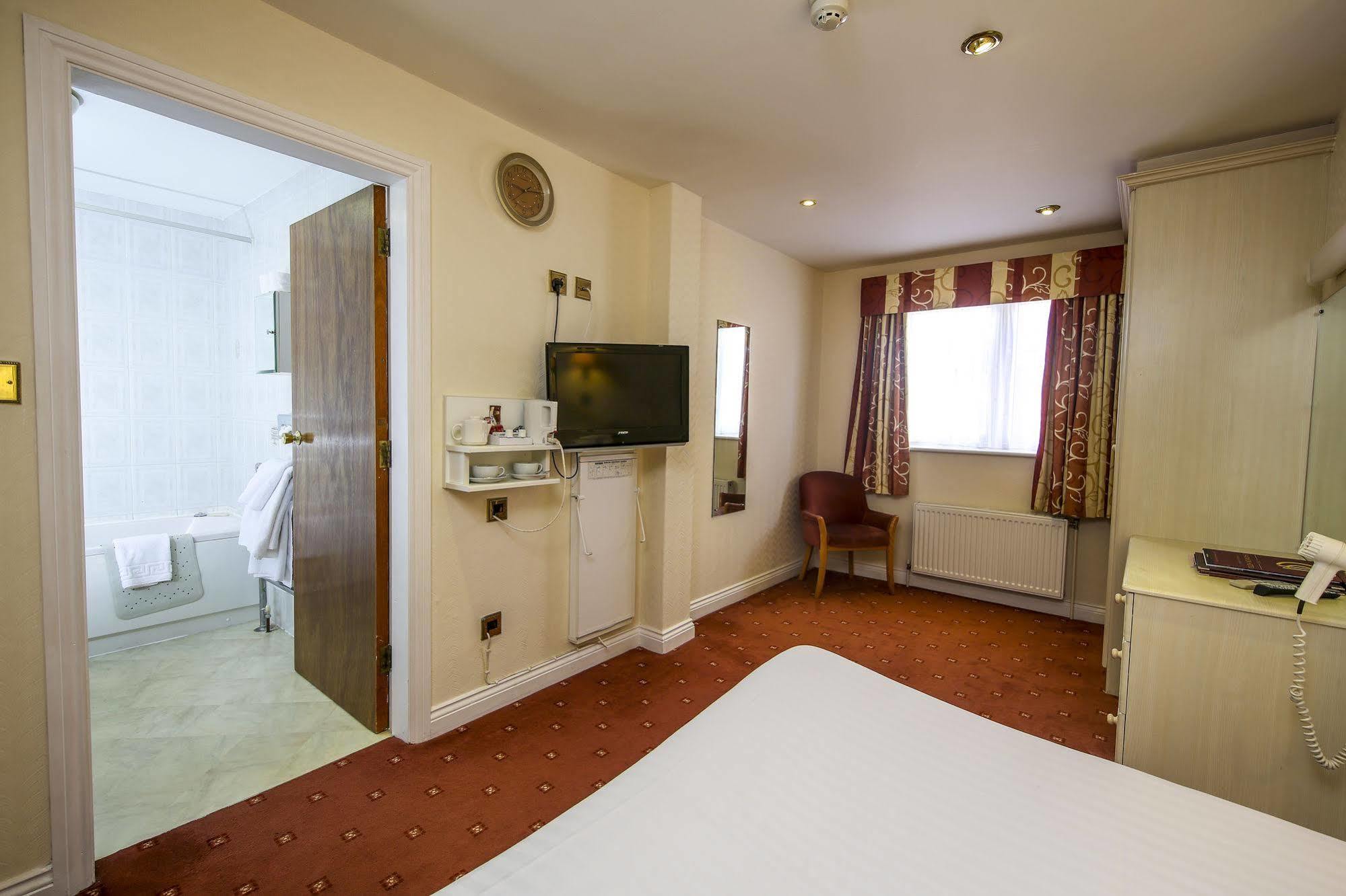The Chadwick Hotel 3*