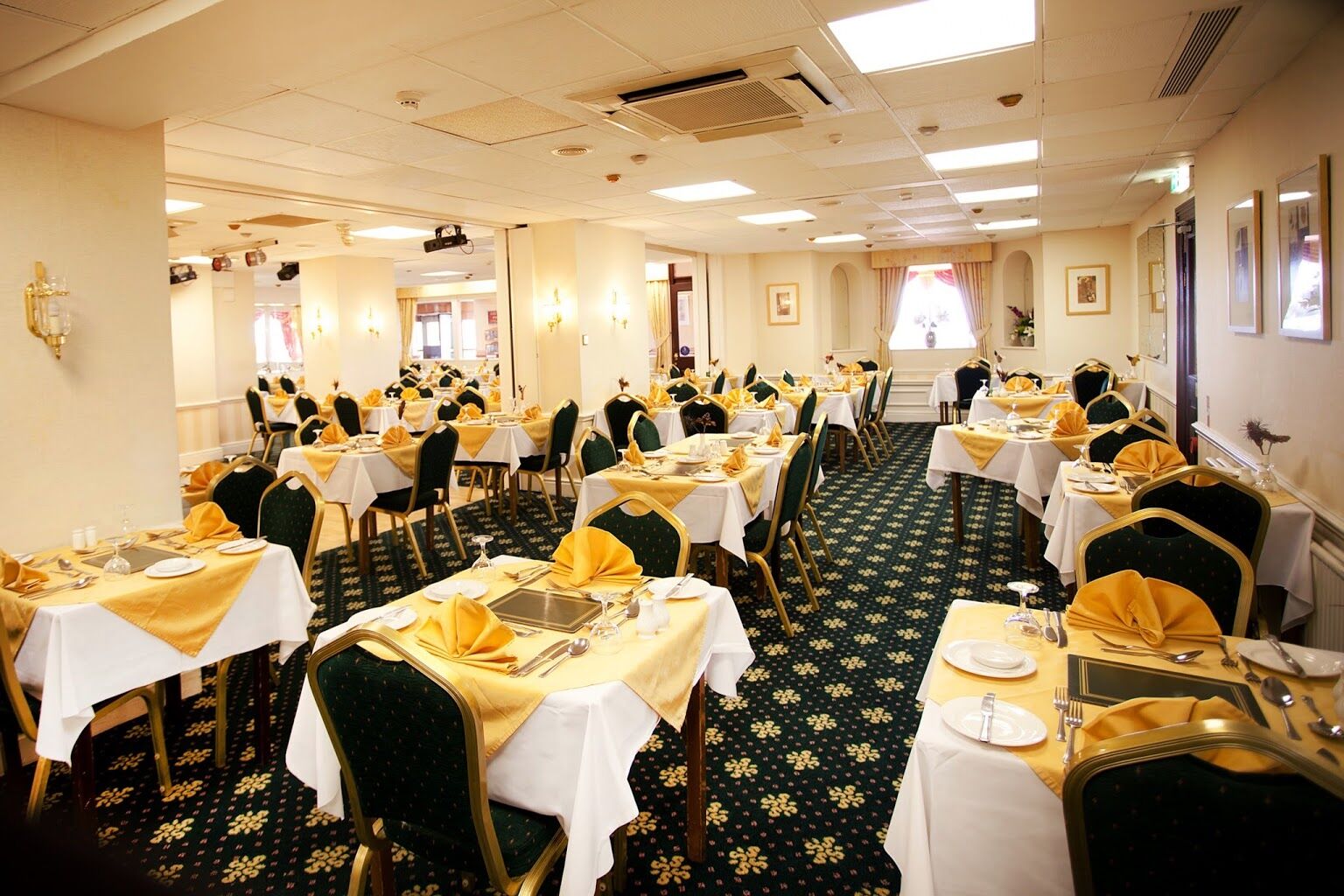 Hotel The Chadwick 3*